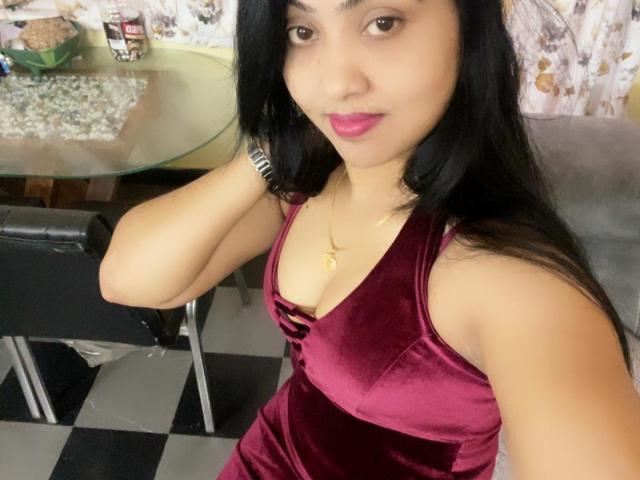 Best ↠Call 'Girls In Lok Kalyan Metro ➥8860406...