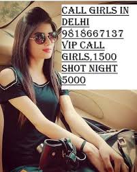 Call Girls in Mahipalpur  Delhi 9818667137 Sex ser...