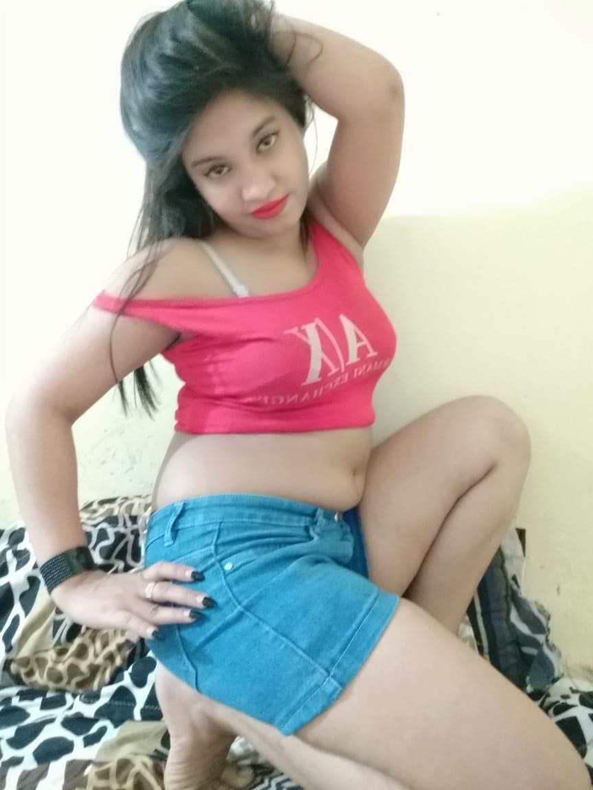 Call Girls In Adarsh Nagar 9958018831 Escorts Serv...