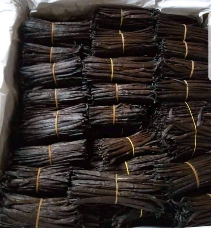 Ugandan Vanilla Bean Producer & Exporter USA, Indonesia, Canada, France, Germany, Australia +2763150